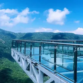 Red River Resorts