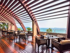 Pullman Oceanview Sanya Bay Resort & Spa Hotel·Qi Xia Ge