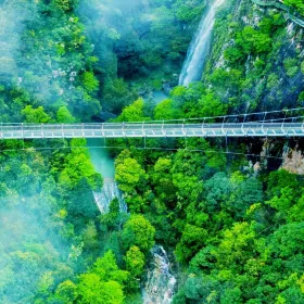 Baiyun Waterfall of Longquan