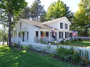 Hutchinson Historical House
