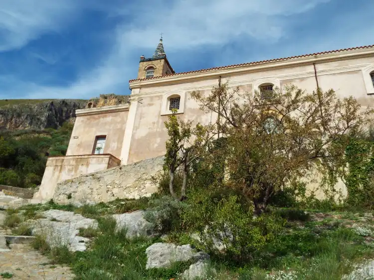 Hotels in Isnello