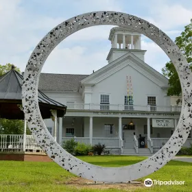 Helen Day Art Center