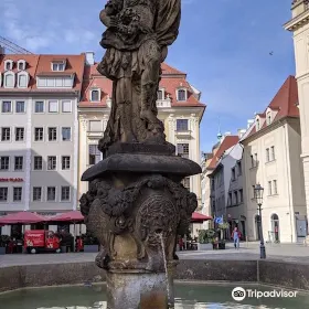 Friedensbrunnen