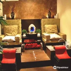 Caesar Spa Downtown