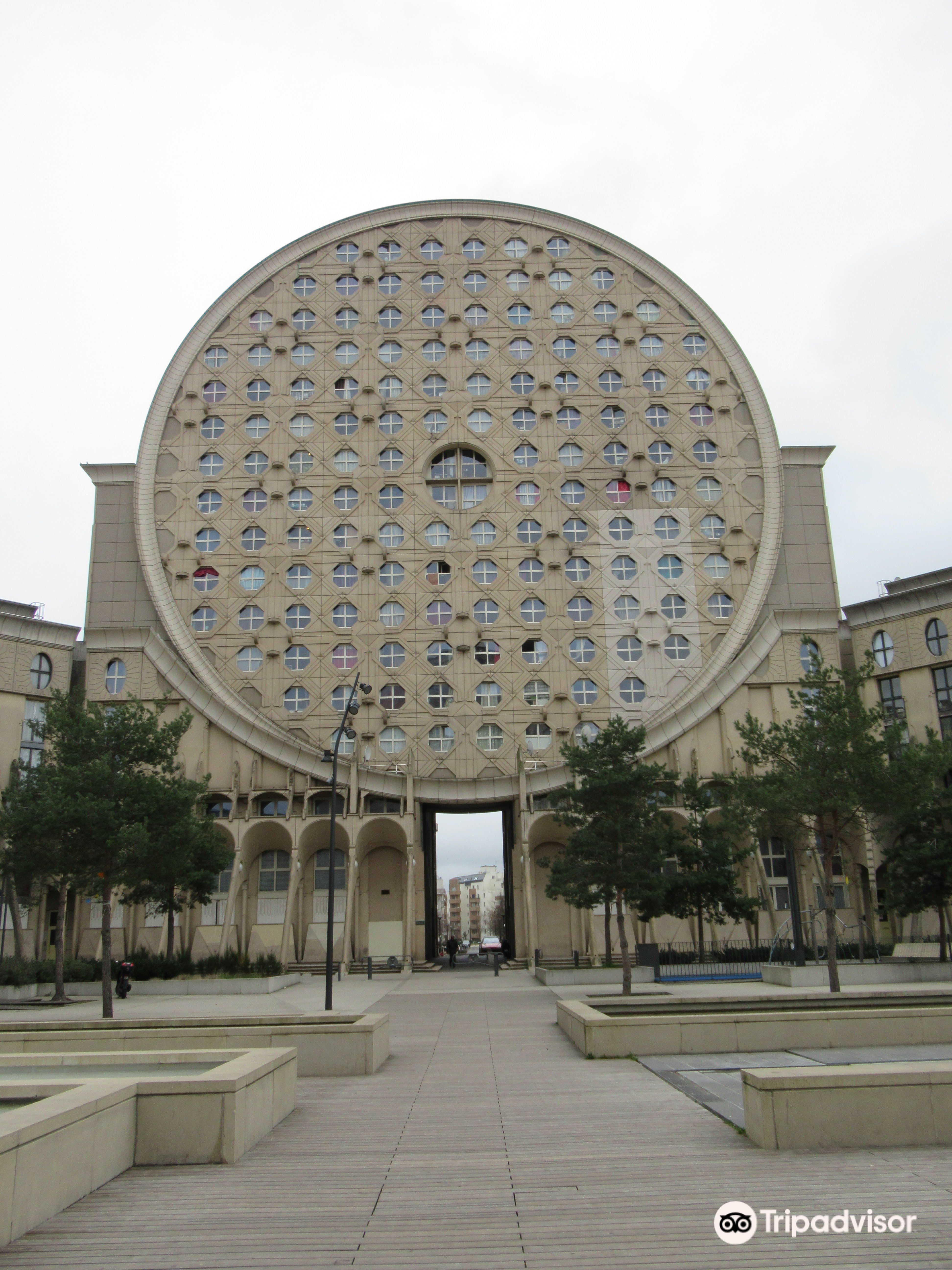 Les Arenes De Picasso Attraction Reviews Les Arenes De Picasso Tickets Les Arenes De Picasso Discounts Les Arenes De Picasso Transportation Address Opening Hours Attractions Hotels And Food