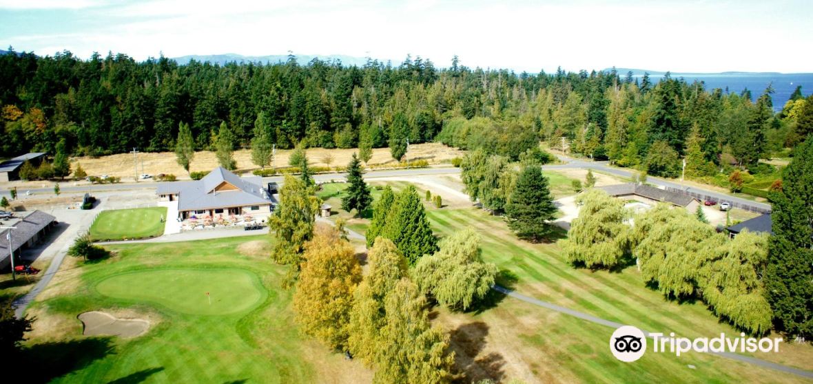 Qualicum Beach Travel Guide 2023 Things to Do, What To Eat & Tips