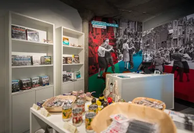 Infocentrum WO2 Nijmegen รูปภาพAttractionsยอดนิยม