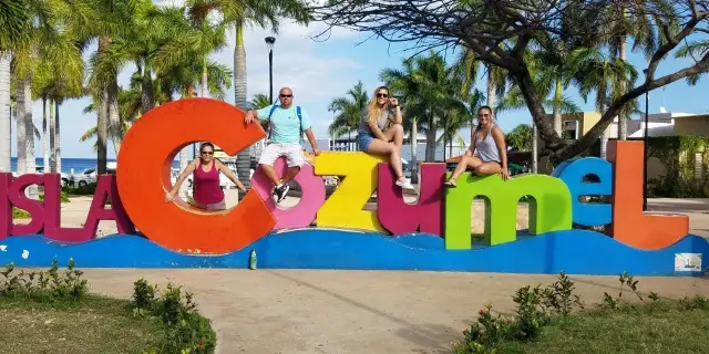 San Miguel de Cozumel Travel Guide 2023 - Things to Do, What To Eat & Tips  