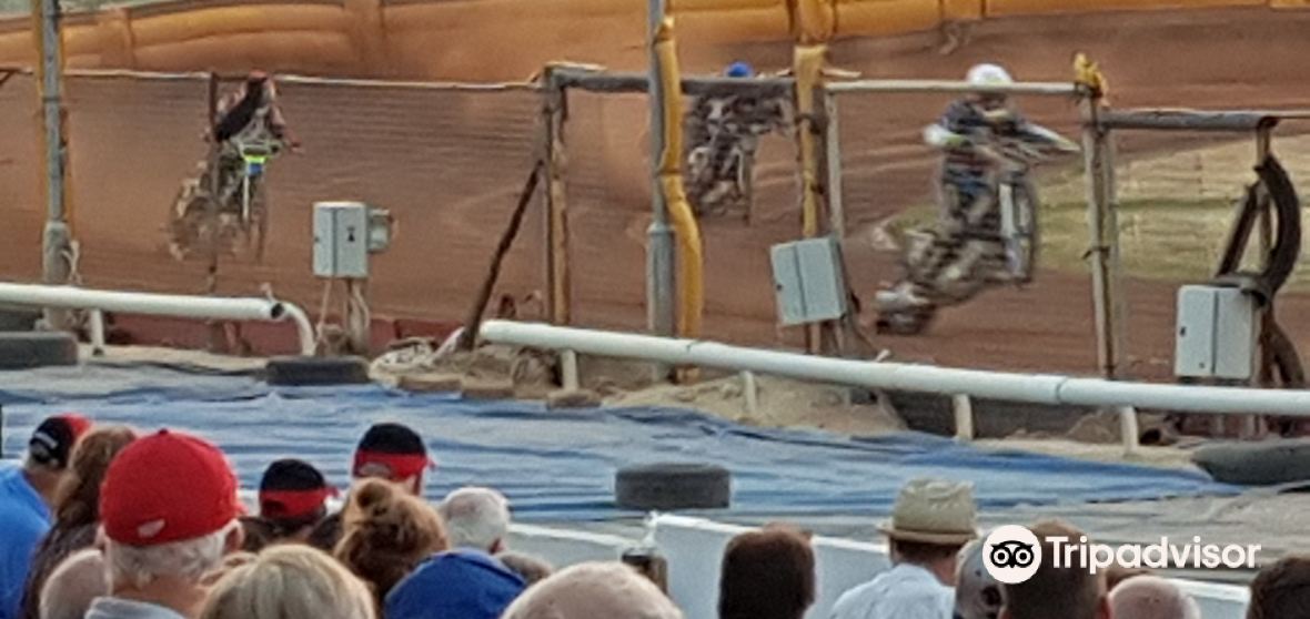 กิจกรรมน่าทำยอดนิยมในBlunsdon St. Andrewประจำปี 2023 คู่มือท่องเที่ยว