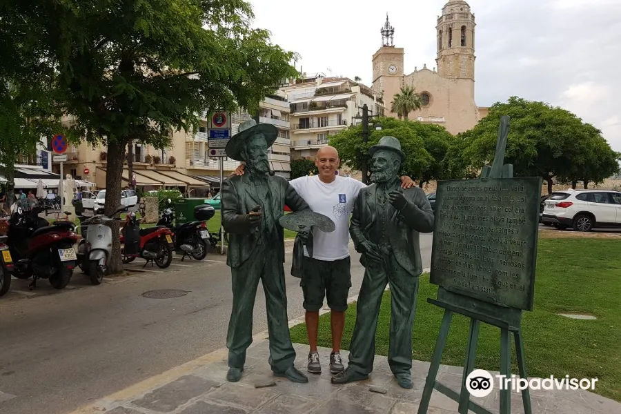 Estatuas de Santiago Rusinol y Ramon Casas