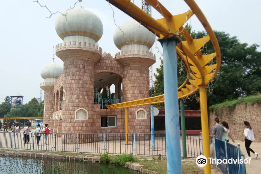 Century Amusement Park, Zhengzhou