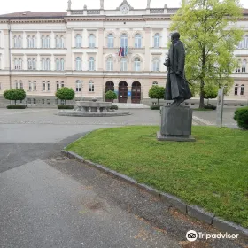 Maister's monument