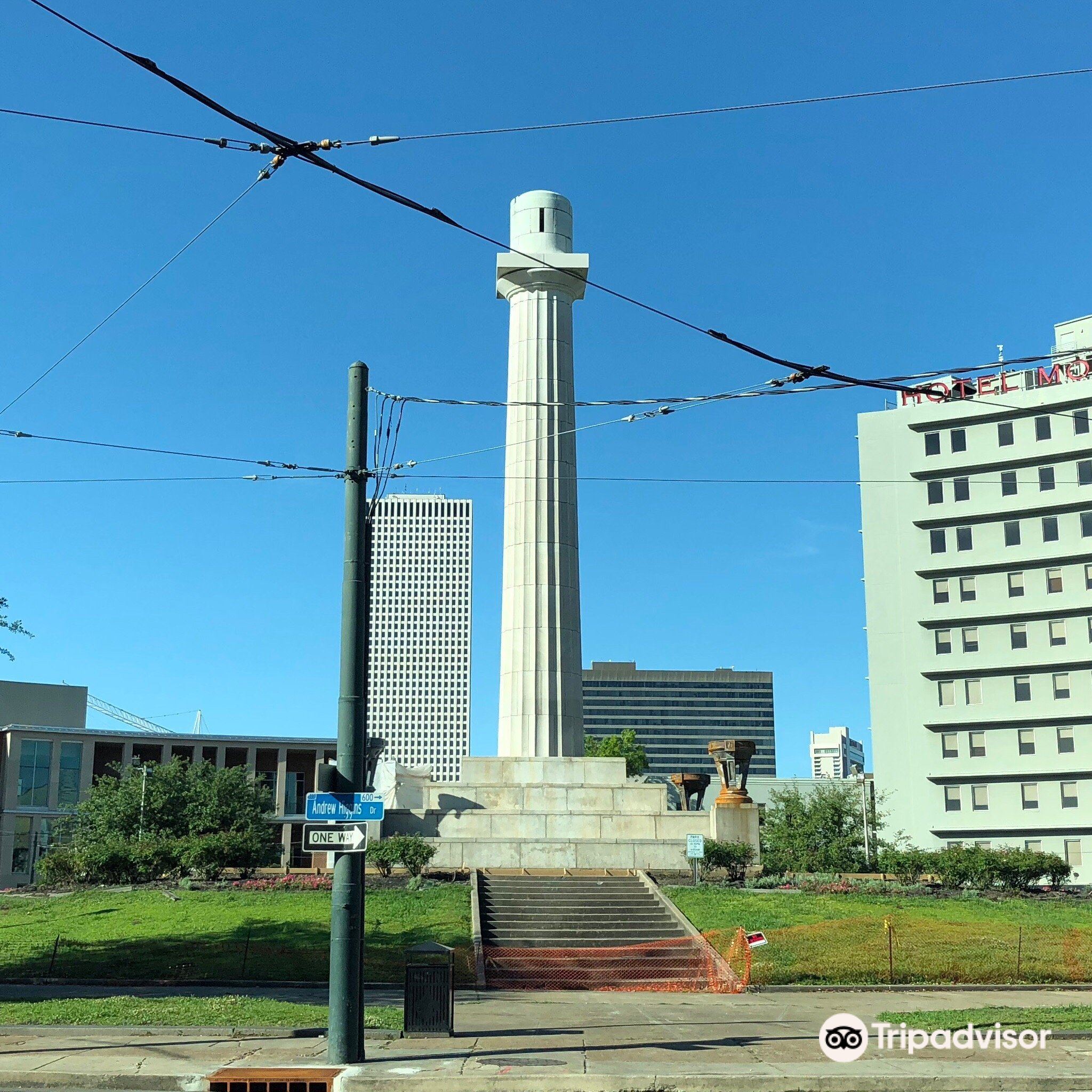 Lee Circle attraction reviews - Lee Circle tickets - Lee Circle discounts - Lee  Circle transportation, address, opening hours - attractions, hotels, and  food near Lee Circle 