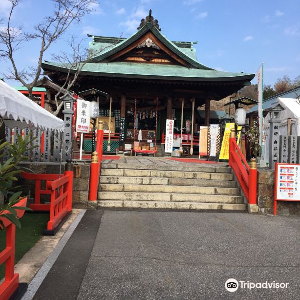 岩國白蛇神社景點評價 岩國白蛇神社門票 岩國白蛇神社優惠 岩國白蛇神社交通 地址 開放時間 岩國白蛇神社附近景點 酒店及美食 Trip Com