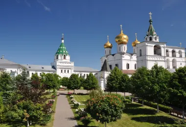 Ipatiev Monastery รูปภาพAttractionsยอดนิยม