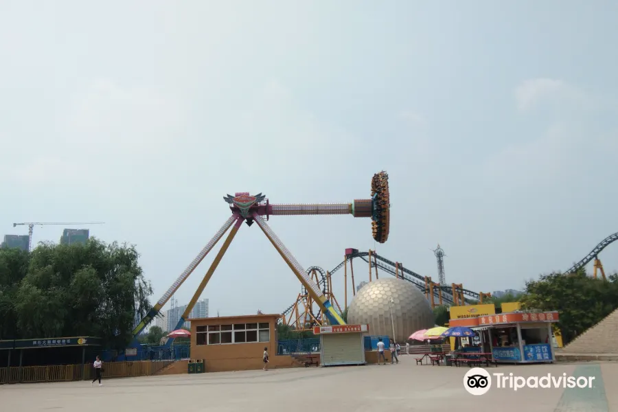 Century Amusement Park, Zhengzhou1