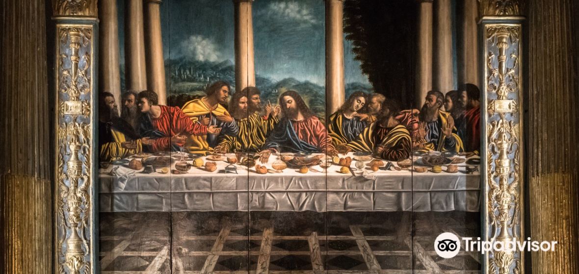 Artist sculpts incredible replicas including Da Vinci's Last Supper out  of PASTA