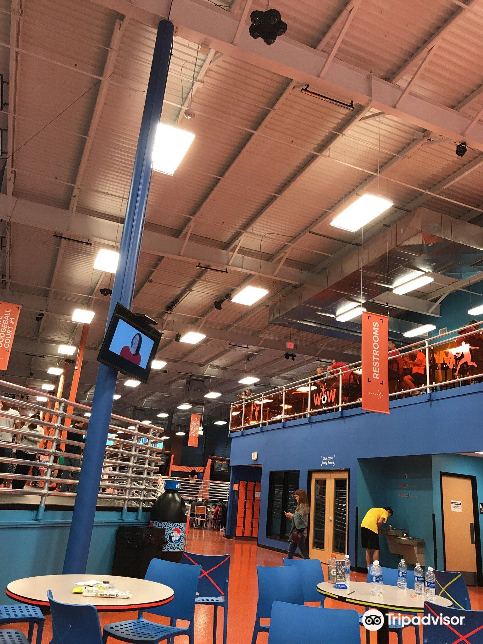 Sky Zone Trampoline Park attraction reviews - Sky Zone Trampoline Park  tickets - Sky Zone Trampoline Park discounts - Sky Zone Trampoline Park  transportation, address, opening hours - attractions, hotels, and food