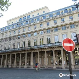 Comedie-Francaise (Theatre Francais)