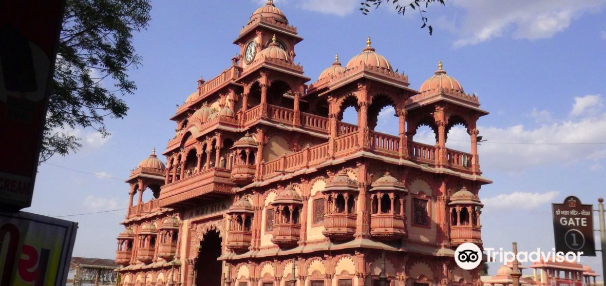 Gondal Travel Guide 2024 Things to Do, What To Eat & Tips