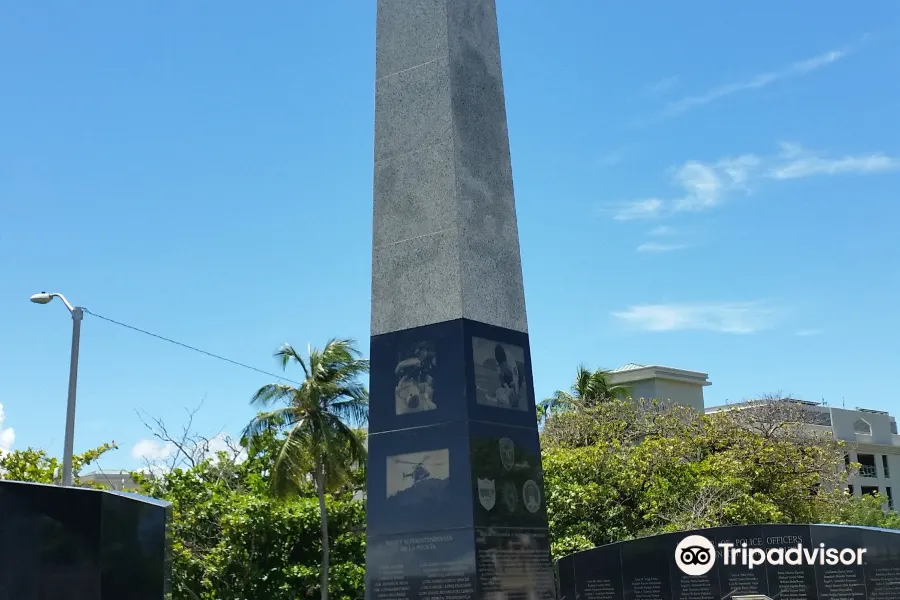Monumento en Honor al Policia Puertorriqueno1