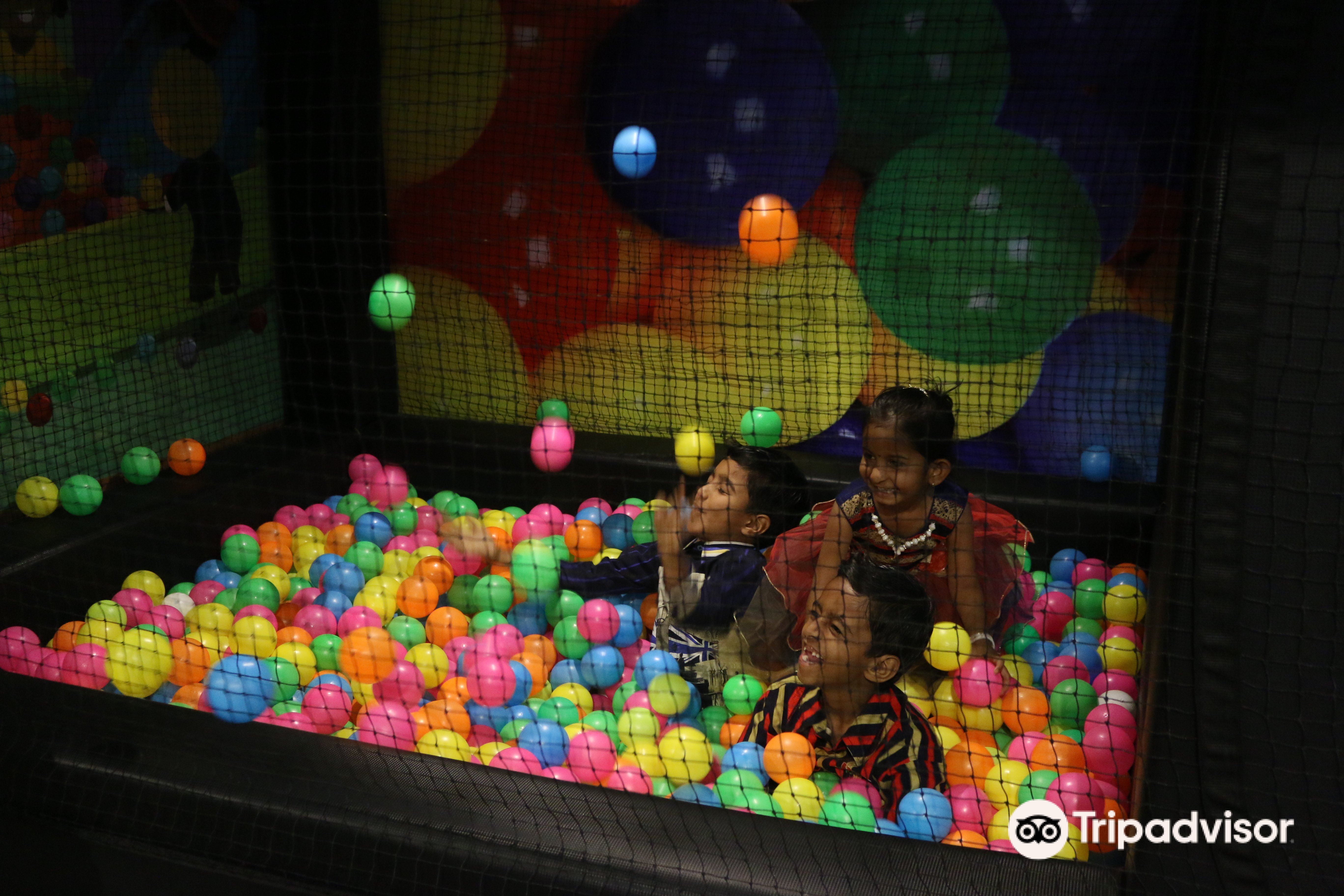 Funplex Game Zone attraction reviews - Funplex Game Zone tickets - Funplex Game  Zone discounts - Funplex Game Zone transportation, address, opening hours -  attractions, hotels, and food near Funplex Game Zone - Trip.com