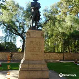 Matthew Flinders