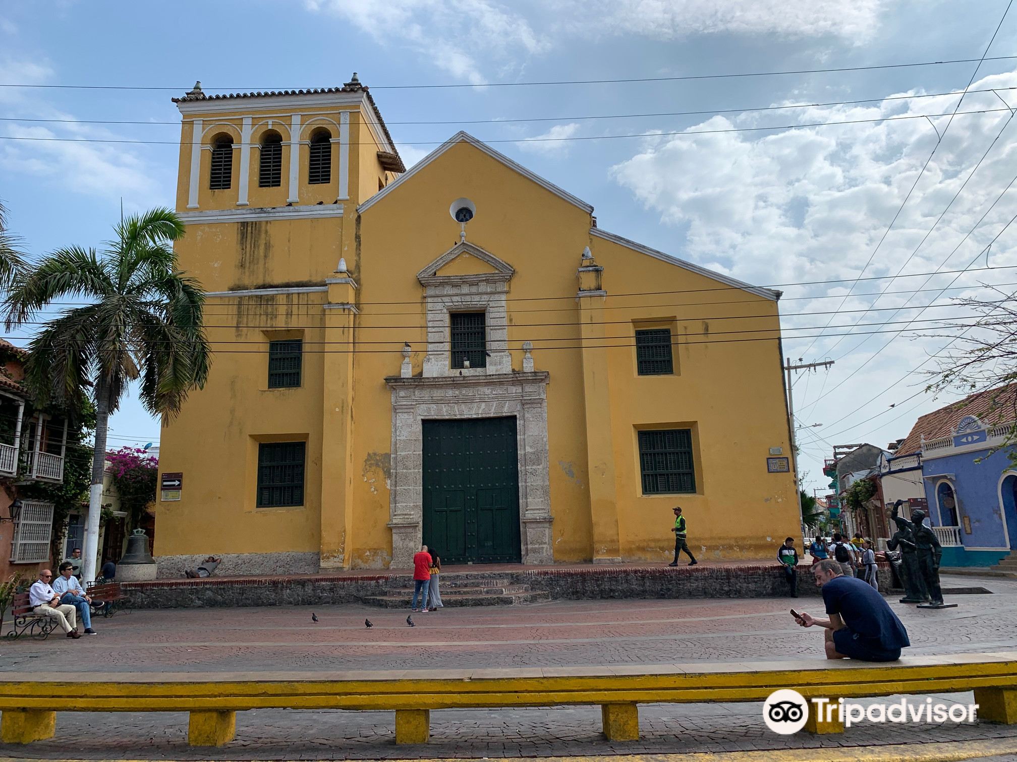 Iglesia de la Trinidad attraction reviews - Iglesia de la Trinidad tickets  - Iglesia de la Trinidad discounts - Iglesia de la Trinidad transportation,  address, opening hours - attractions, hotels, and food