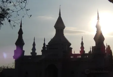 Begumpet Mosque รูปภาพAttractionsยอดนิยม