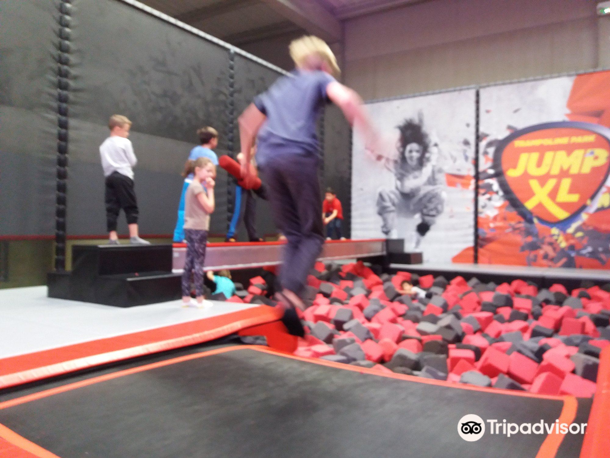 Latest travel itineraries XL Trampoline Park Lille in August (updated in 2023), JUMP Trampoline Park Lille reviews, JUMP XL Trampoline Park Lille address and opening hours, popular attractions, hotels,