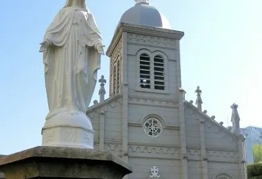 Catholic Tetori Church รูปภาพAttractionsยอดนิยม