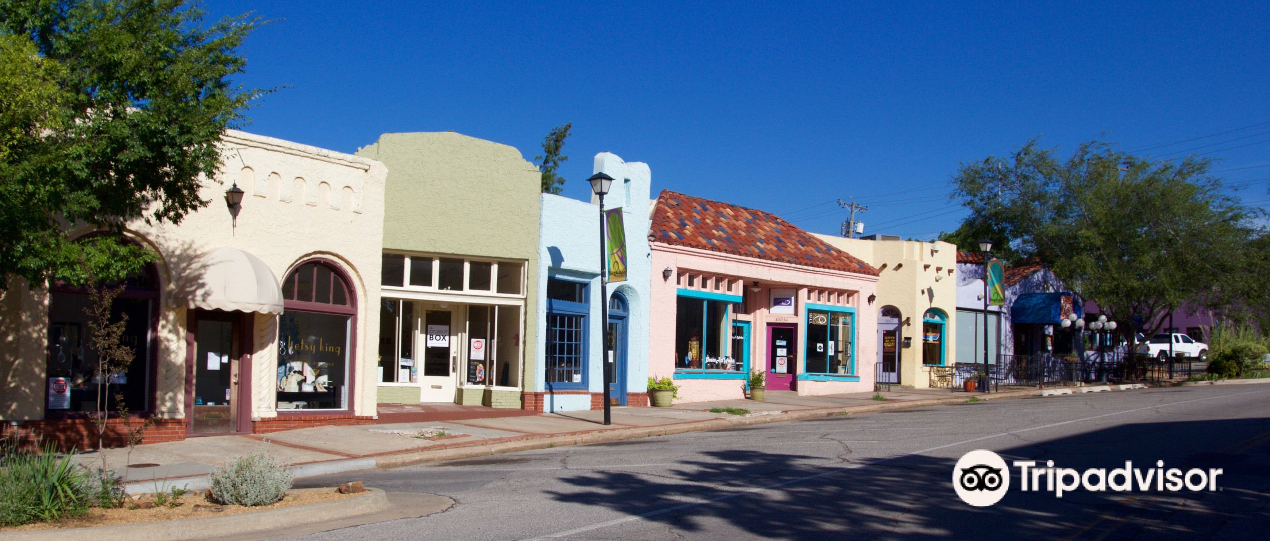 paseo arts district shops