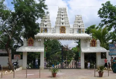 Ratnalayam Temple รูปภาพAttractionsยอดนิยม