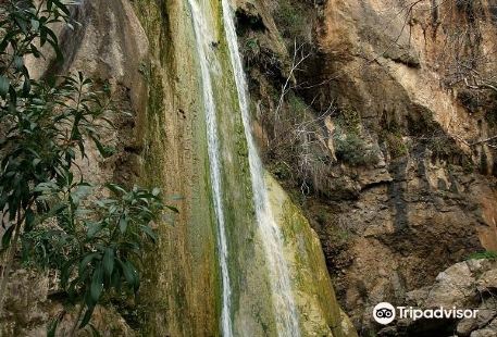 Waterfall of Milona
