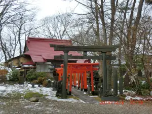 Yojiro Inari Shrine