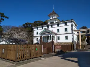 Iwata Old Mitsuke School