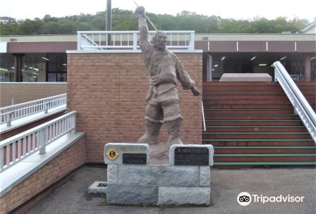 Moyoro Fisherman's Statue