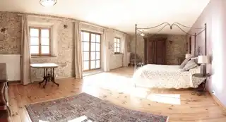 Hôtels à : Brugairolles