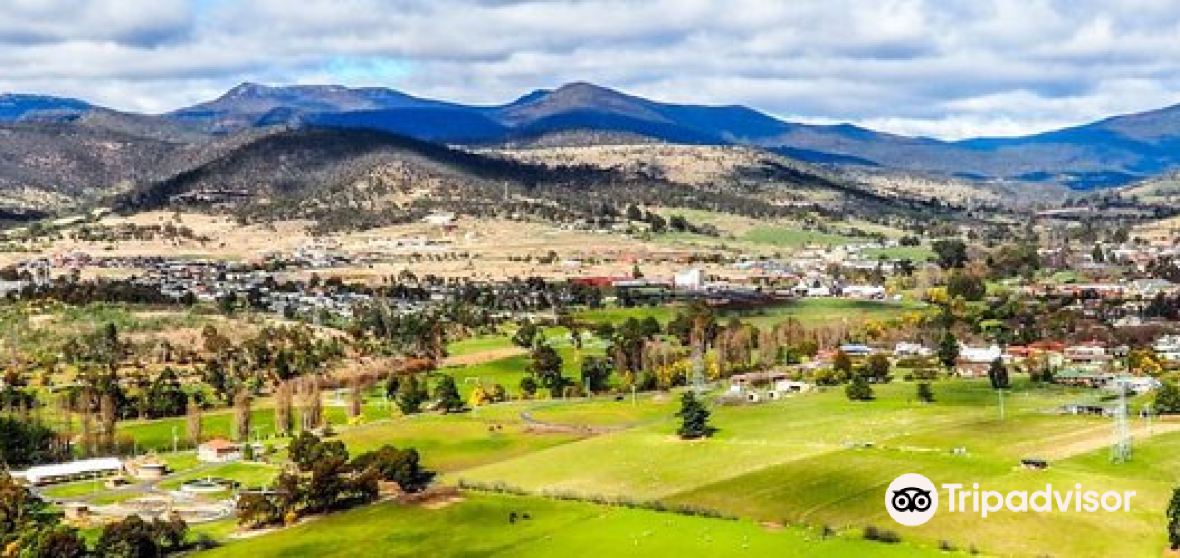 New Norfolk Travel Guide 2023 Things to Do, What To Eat & Tips