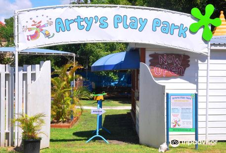 Arty's Play Park