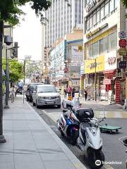 Gwanghuidong Central Asia Street