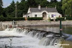 Maison éclusière et barrage a aiguilles