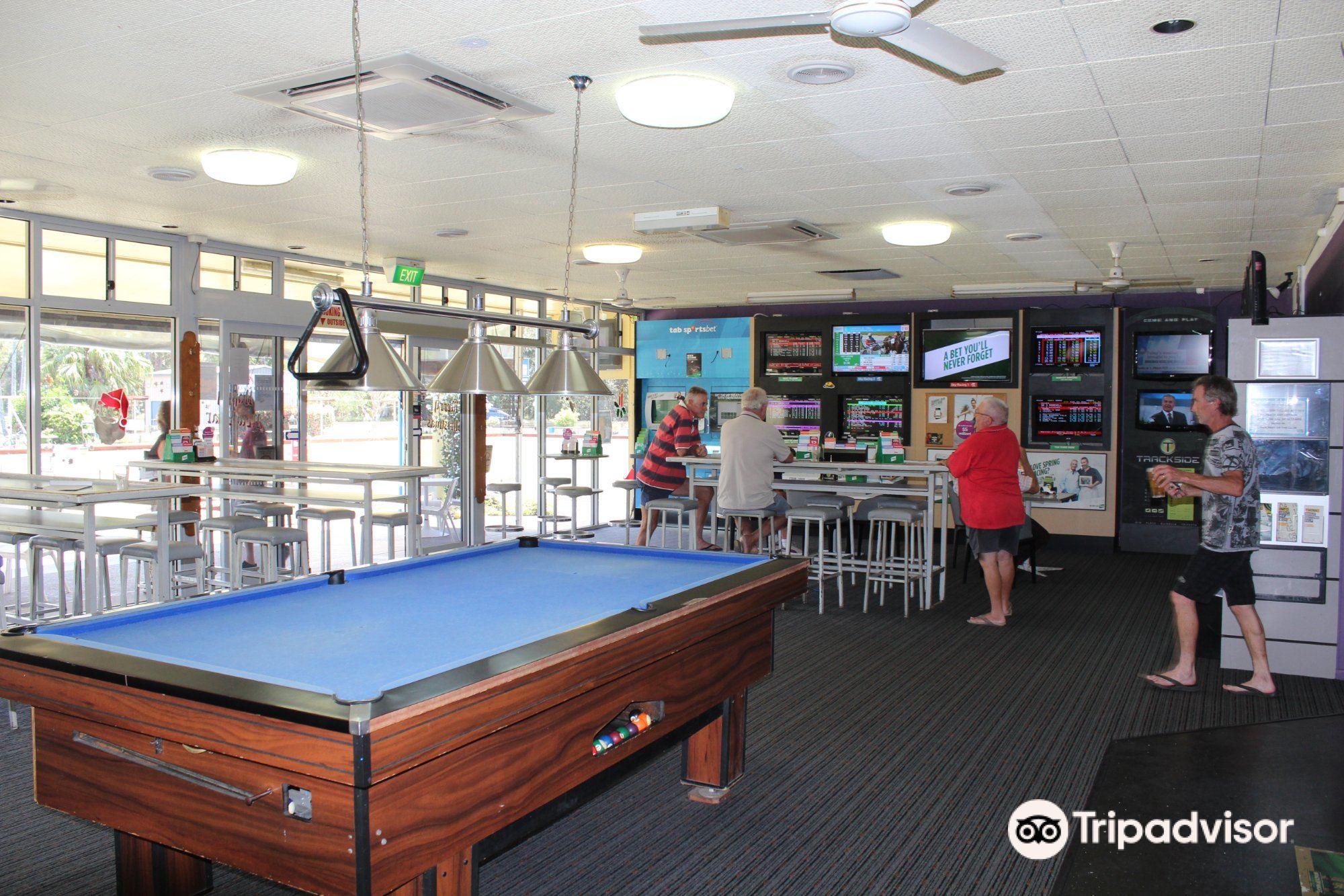 Brunswick Head Bowling Club attraction reviews - Brunswick Head Bowling Club  tickets - Brunswick Head Bowling Club discounts - Brunswick Head Bowling  Club transportation, address, opening hours - attractions, hotels, and food