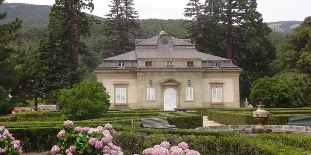 22年サン ロレンソ デ エル エスコリアルの人気観光スポット サン ロレンソ デ エル エスコリアルの旅行ガイド サン ロレンソ デ エル エスコリアルのおすすめ観光スポットのチケット ホテル 楽しみ方 グルメ レストラン Trip Com