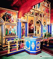 Russisch-orthodoxe Holzkirche des Heiligen Nikolaus