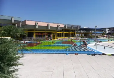 Thermarium Bad Schonborn รูปภาพAttractionsยอดนิยม