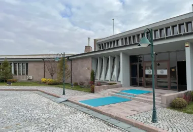 State Cemetery Museum รูปภาพAttractionsยอดนิยม