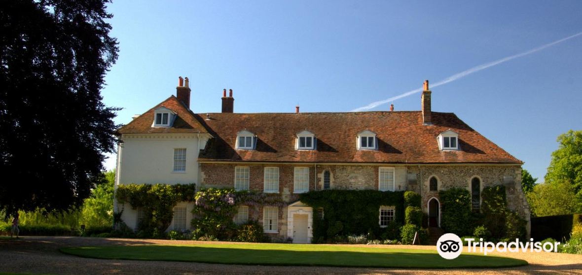 Sutton at Hone Travel Guide 2023 Things to Do, What To Eat & Tips