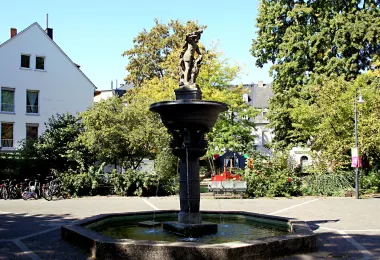 Herkulesbrunnen รูปภาพAttractionsยอดนิยม