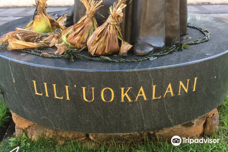 Queen Lili‘uokalani Statue2